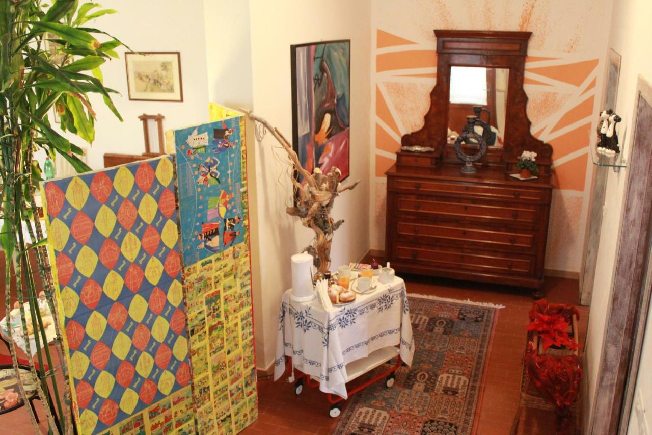 Bed and Breakfast Terrazze Dell'Artista Saletto Exterior foto
